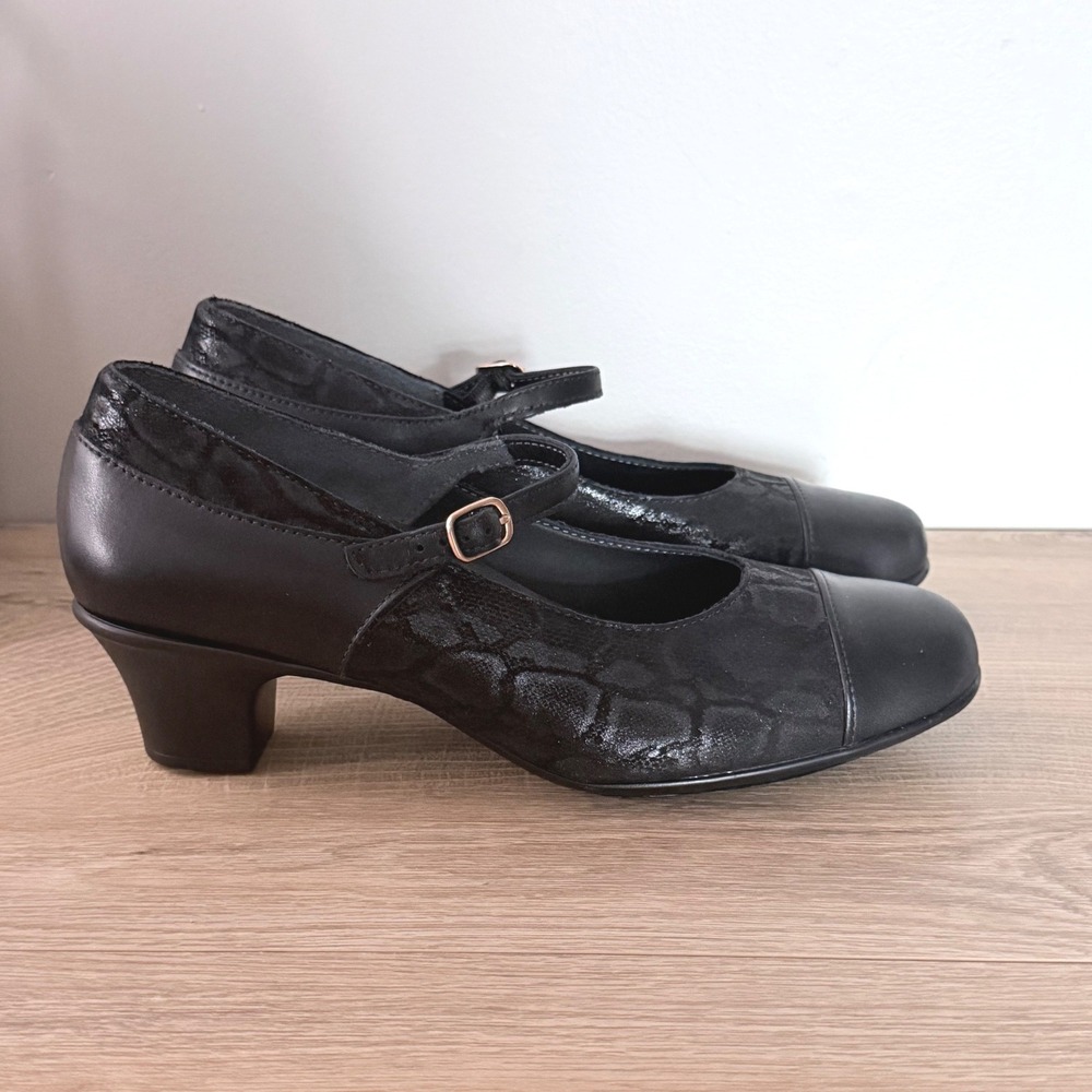 SAS Isabel Mary Jane Heels Womens 8.5 Black Leather Snakeskin Cap Toe Block Heel